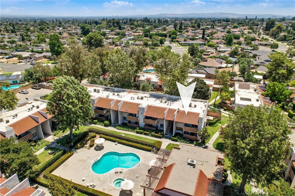 17562 Vandenberg Lane 12