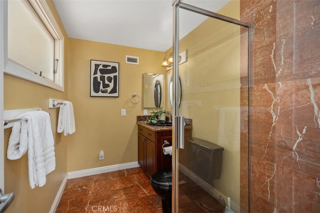 3180 Mountain View Drive