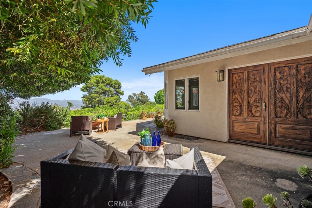 3180 Mountain View Drive