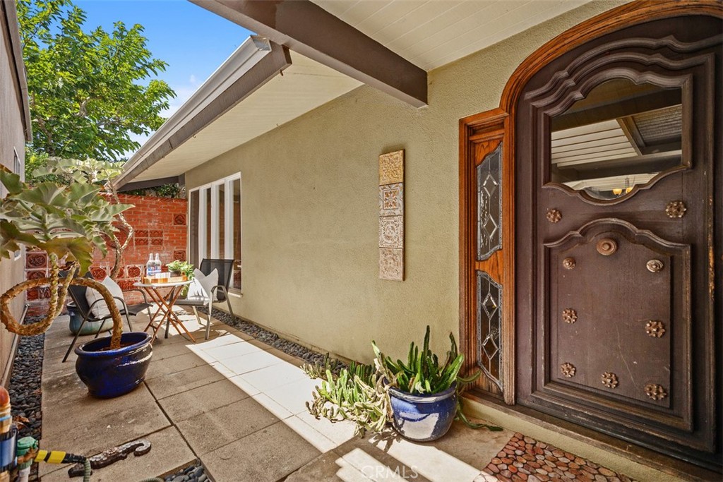 3180 Mountain View Drive