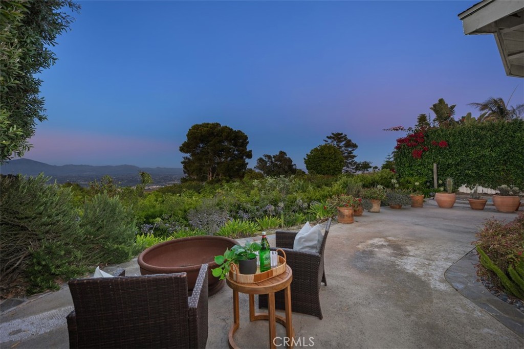 3180 Mountain View Drive