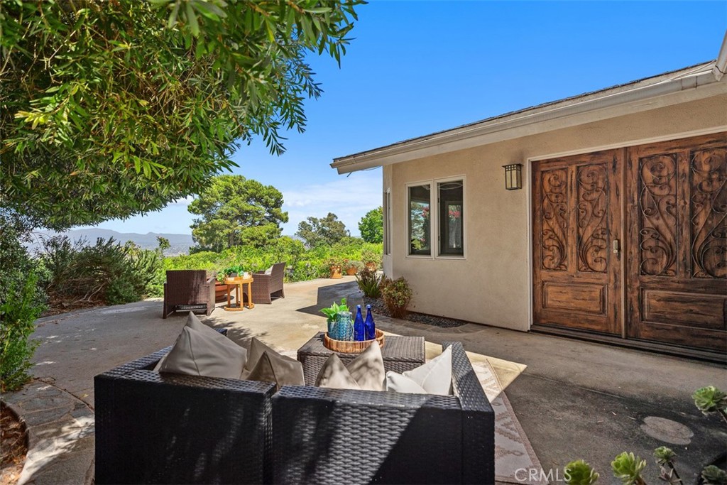 3180 Mountain View Drive