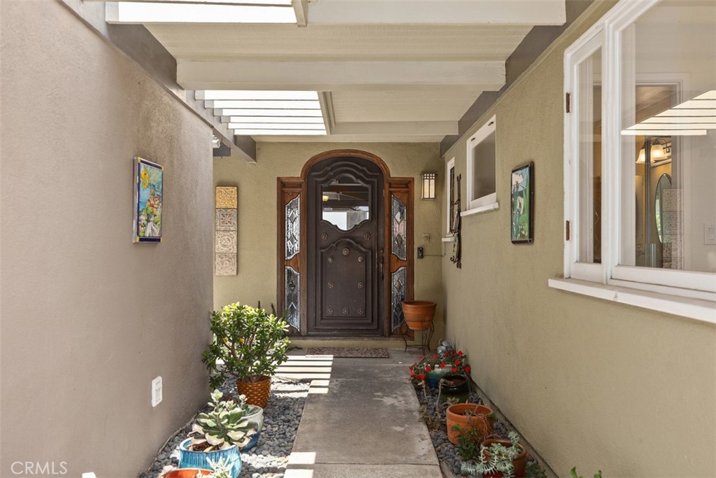 3180 Mountain View Drive