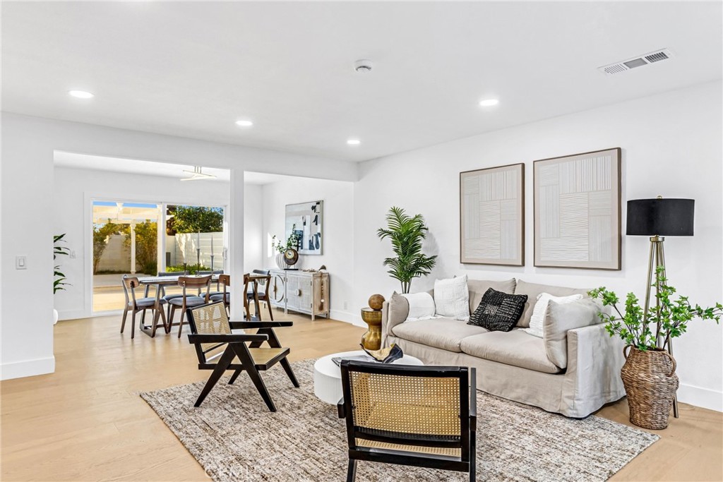 9171 Regatta Drive