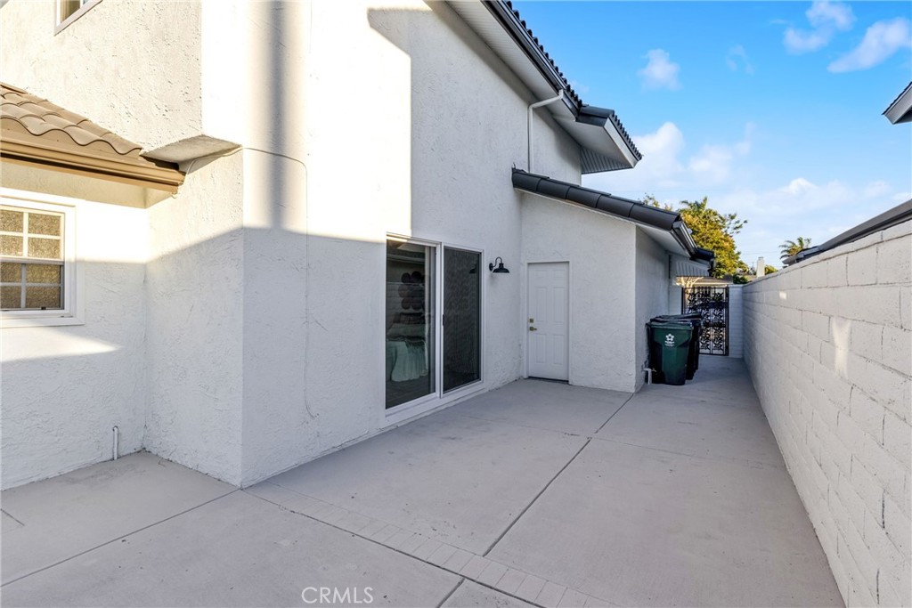 9171 Regatta Drive