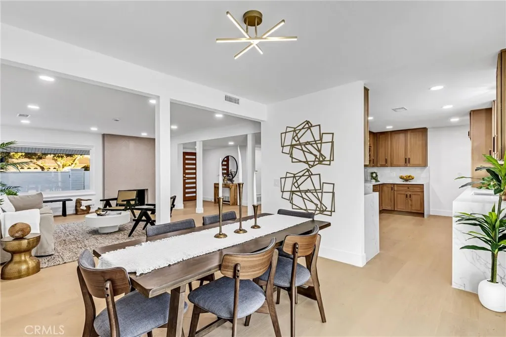 9171 Regatta Drive