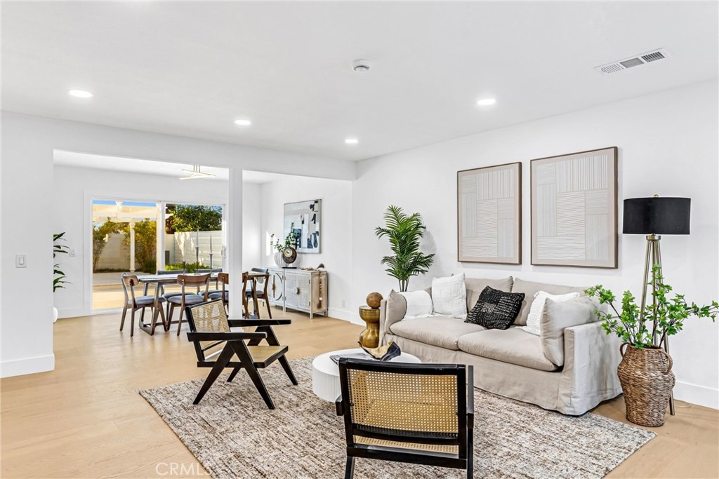 9171 Regatta Drive