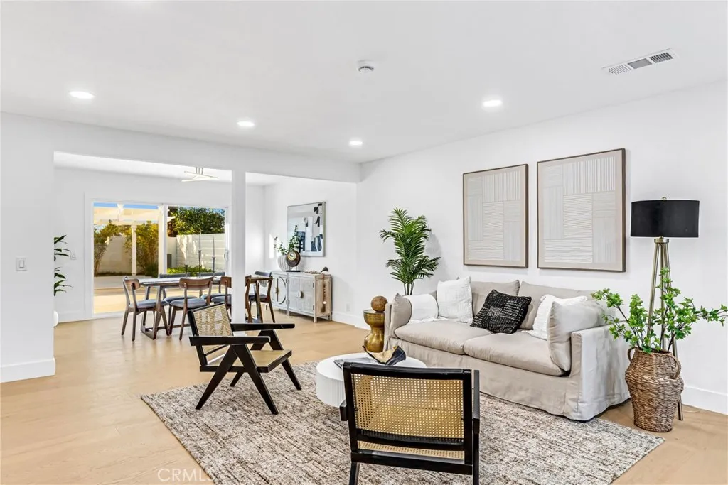 9171 Regatta Drive