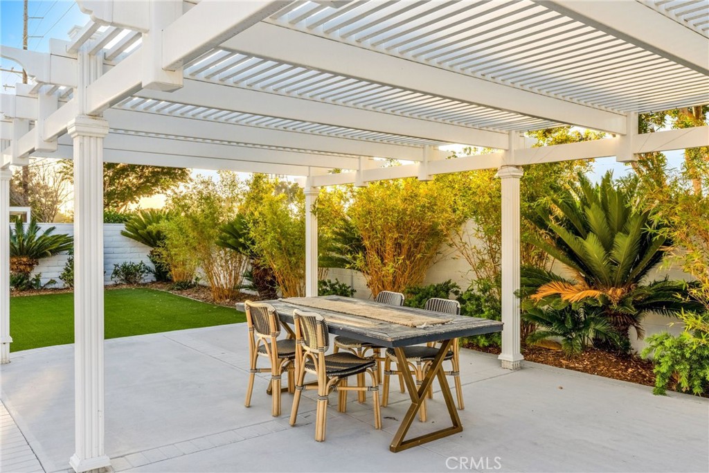 9171 Regatta Drive