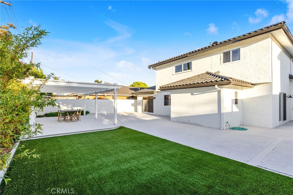9171 Regatta Drive