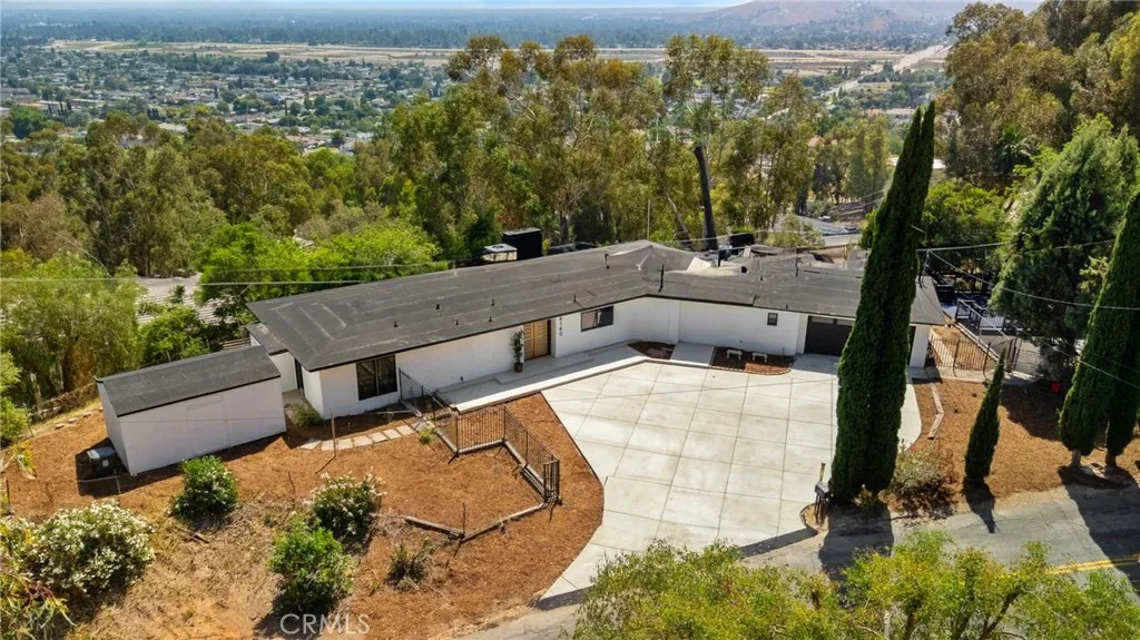4140 Quail Canyon Road