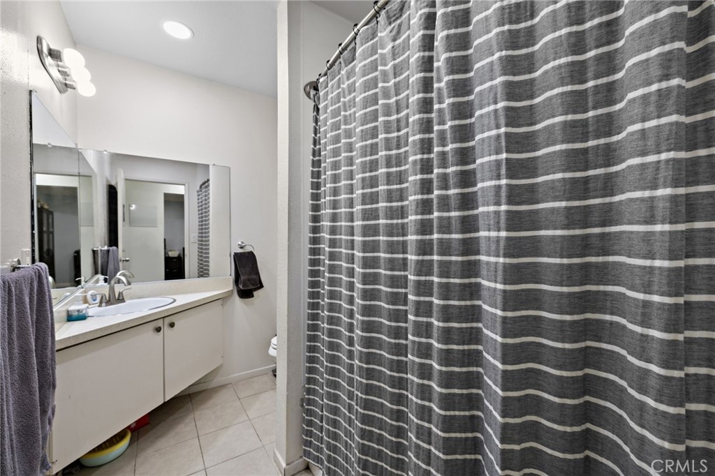 2295 N Tustin Street 84