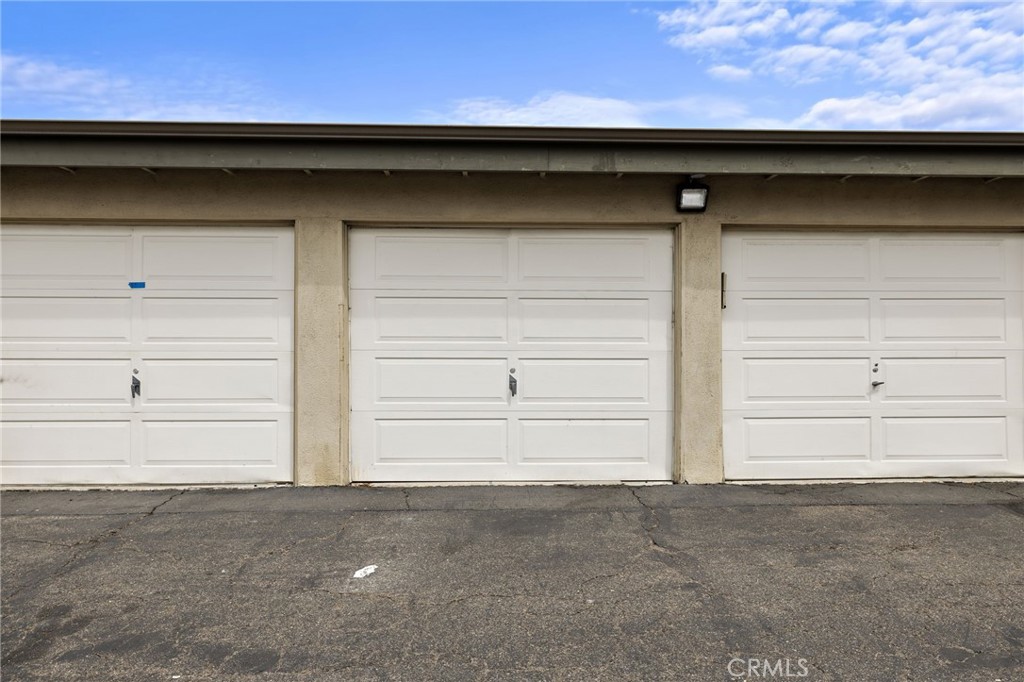 2295 N Tustin Street 84