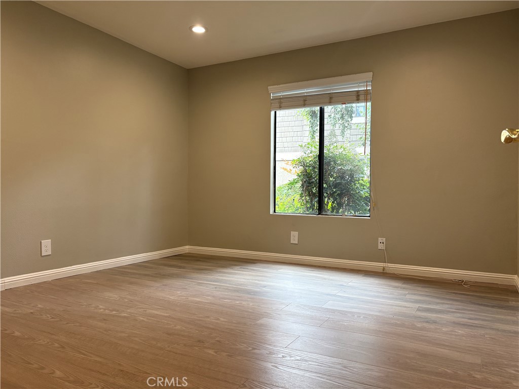 21 Streamwood