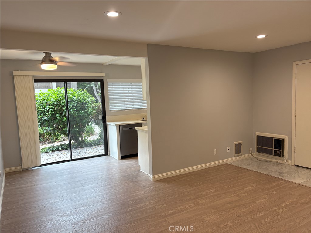 21 Streamwood