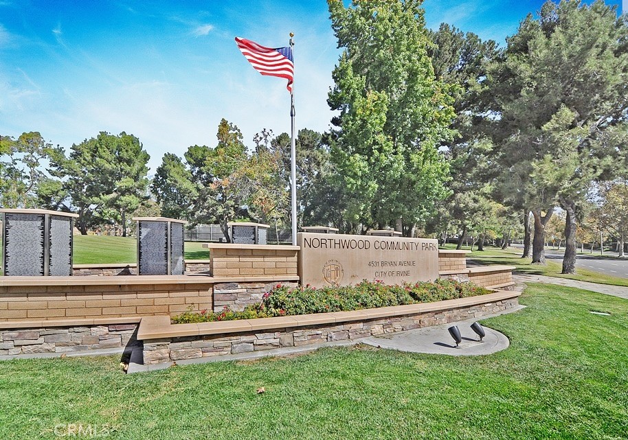 4 Boone