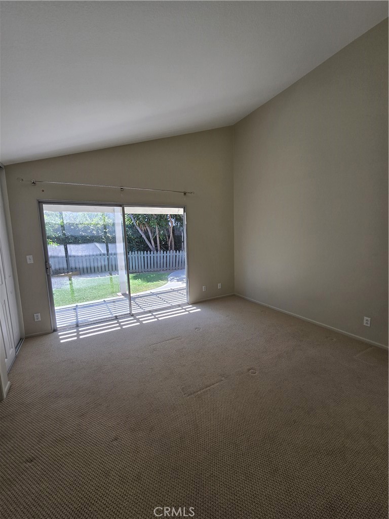 3682 HAMILTON Street