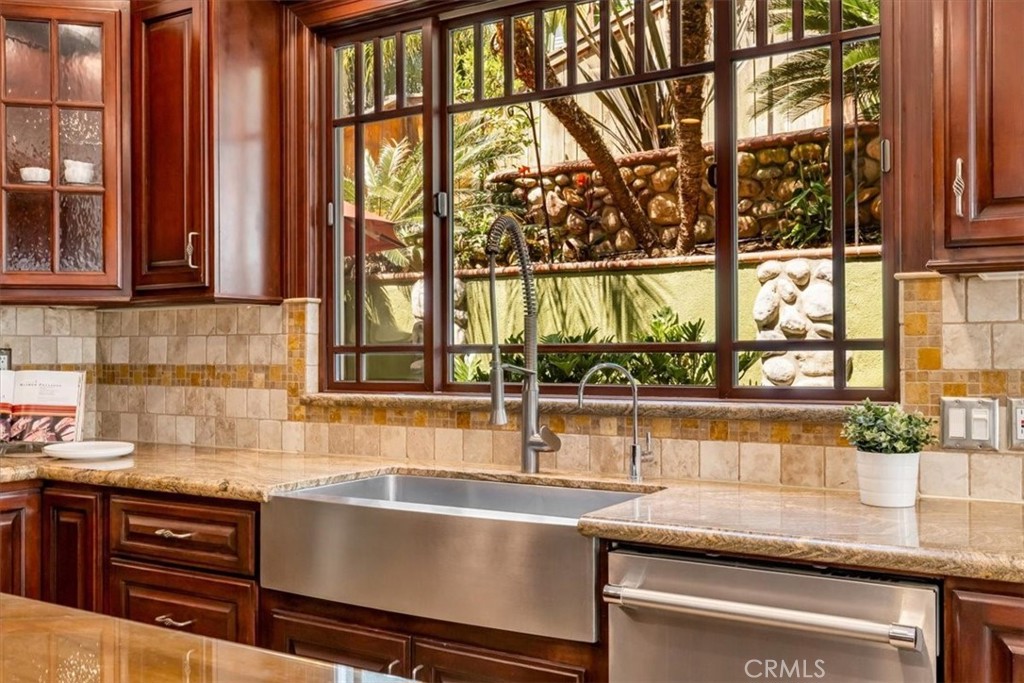 32791 Parkplace Lane