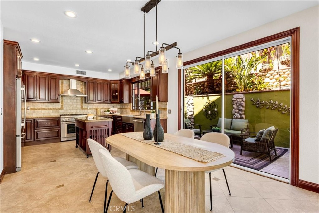 32791 Parkplace Lane