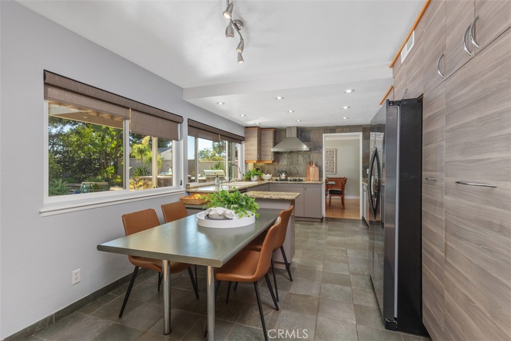 26872 La Sierra Drive