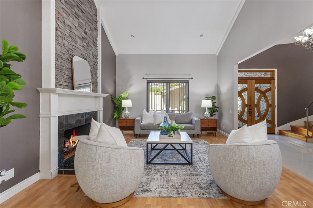 26872 La Sierra Drive