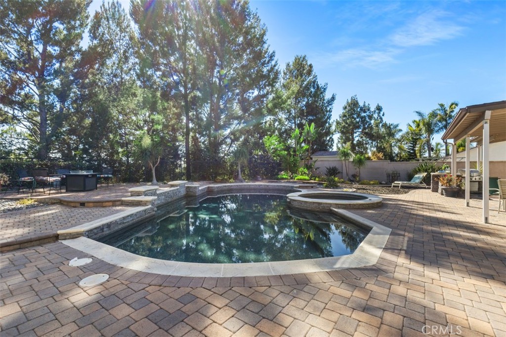 26872 La Sierra Drive