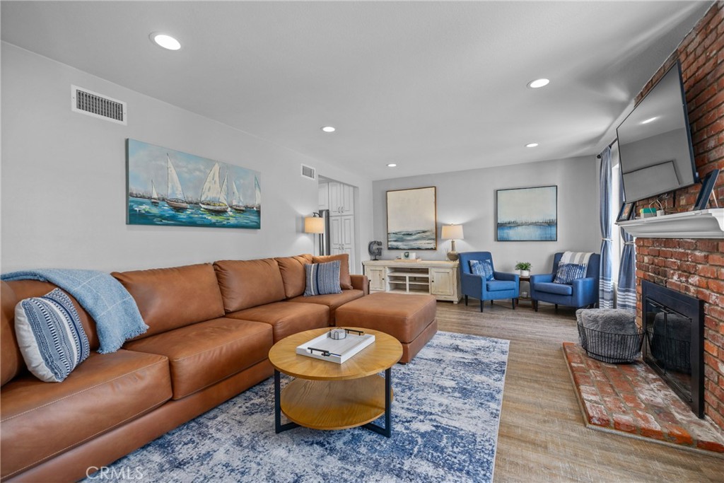 17906 Santa Mariana Street