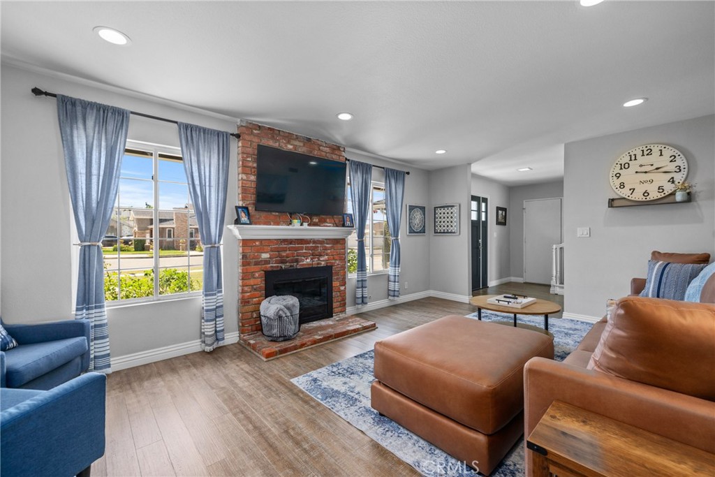 17906 Santa Mariana Street