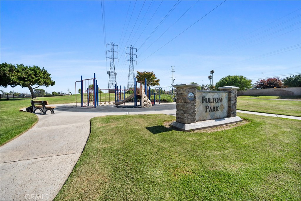 17906 Santa Mariana Street