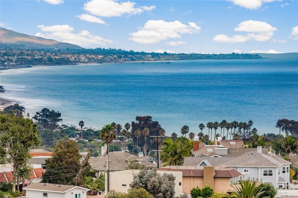 25102 Alicia Drive