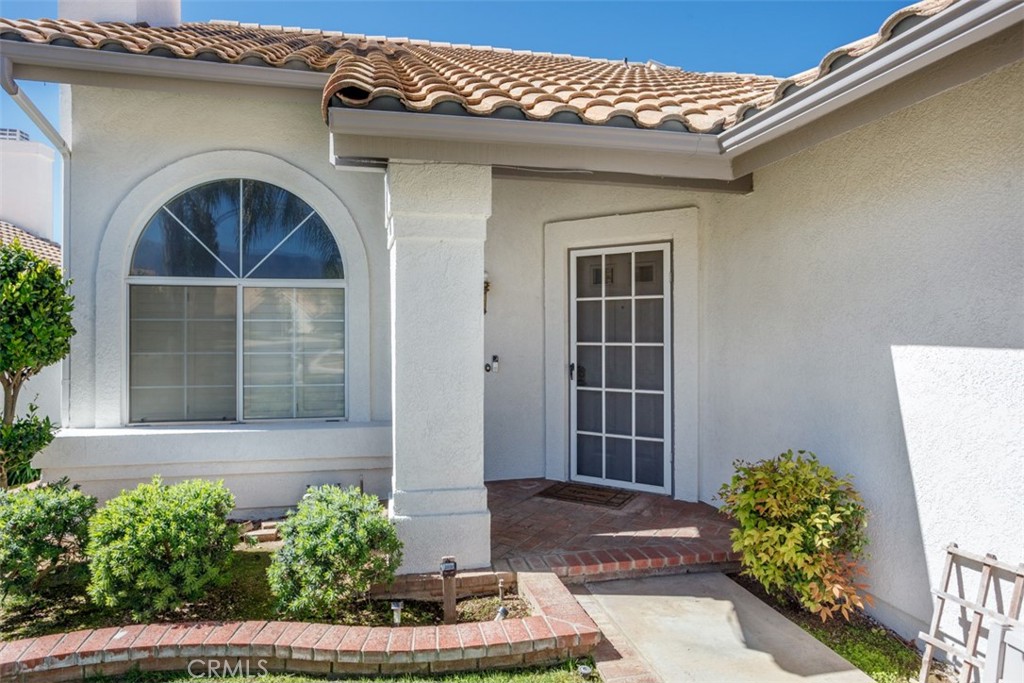5168 W Pinehurst Drive