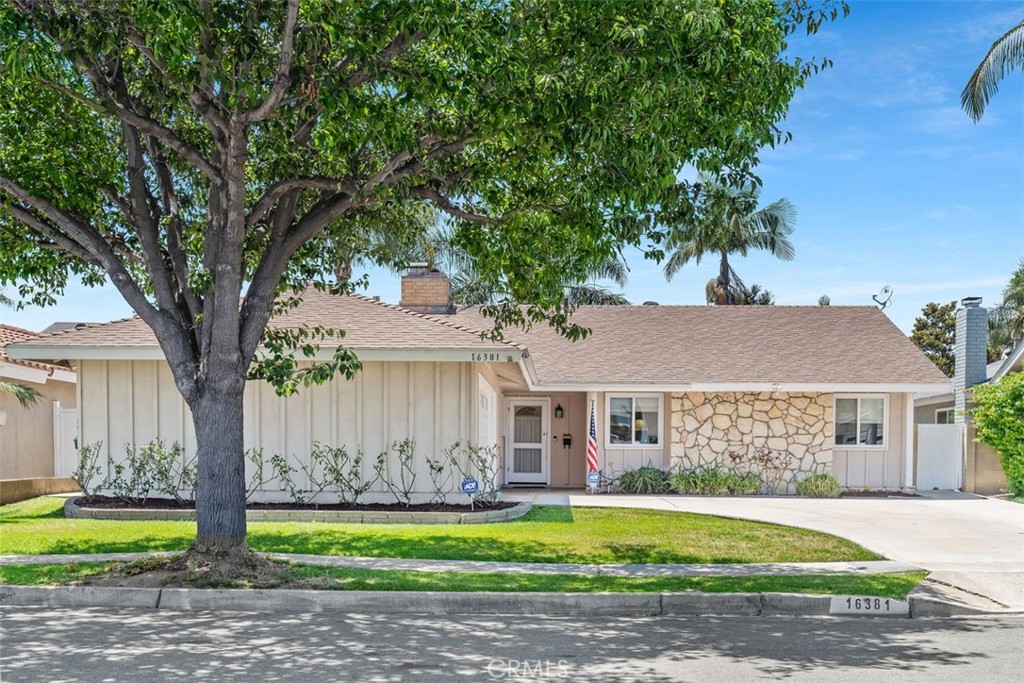 16381 Magellan Lane