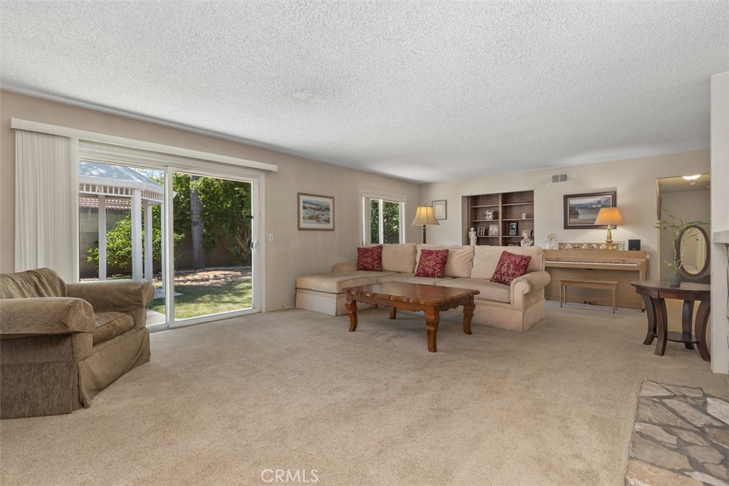16381 Magellan Lane