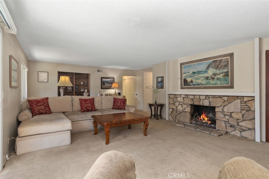 16381 Magellan Lane