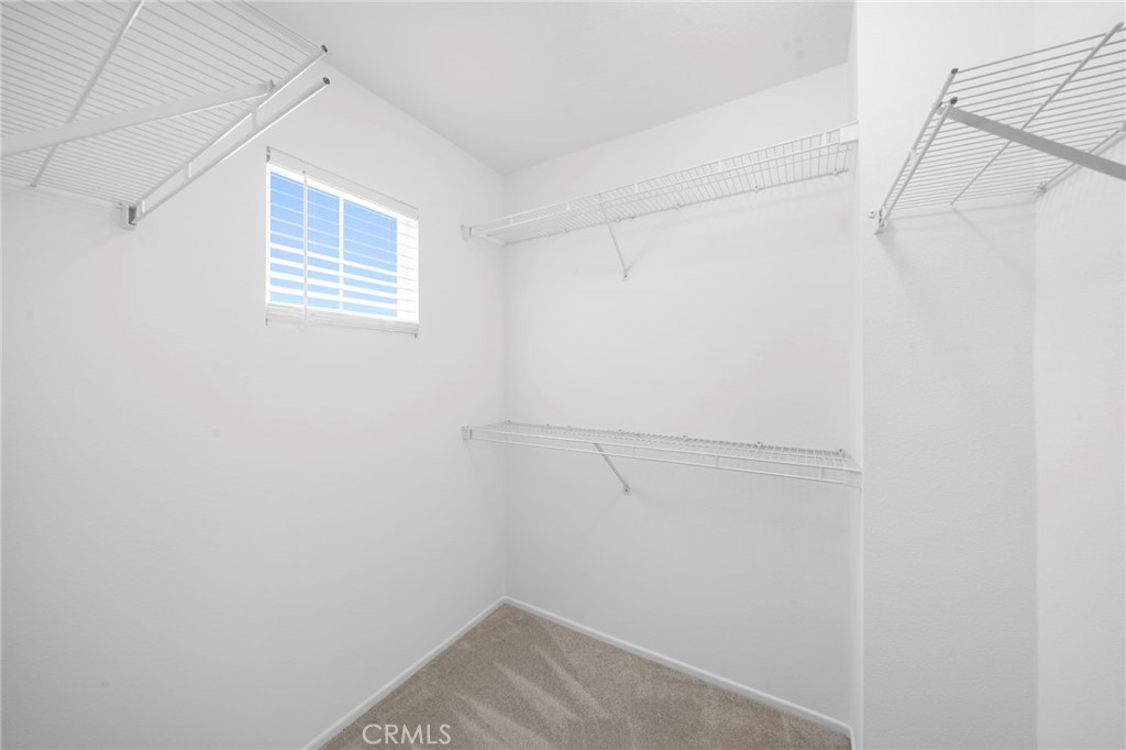 2855 N Santa Fe Place