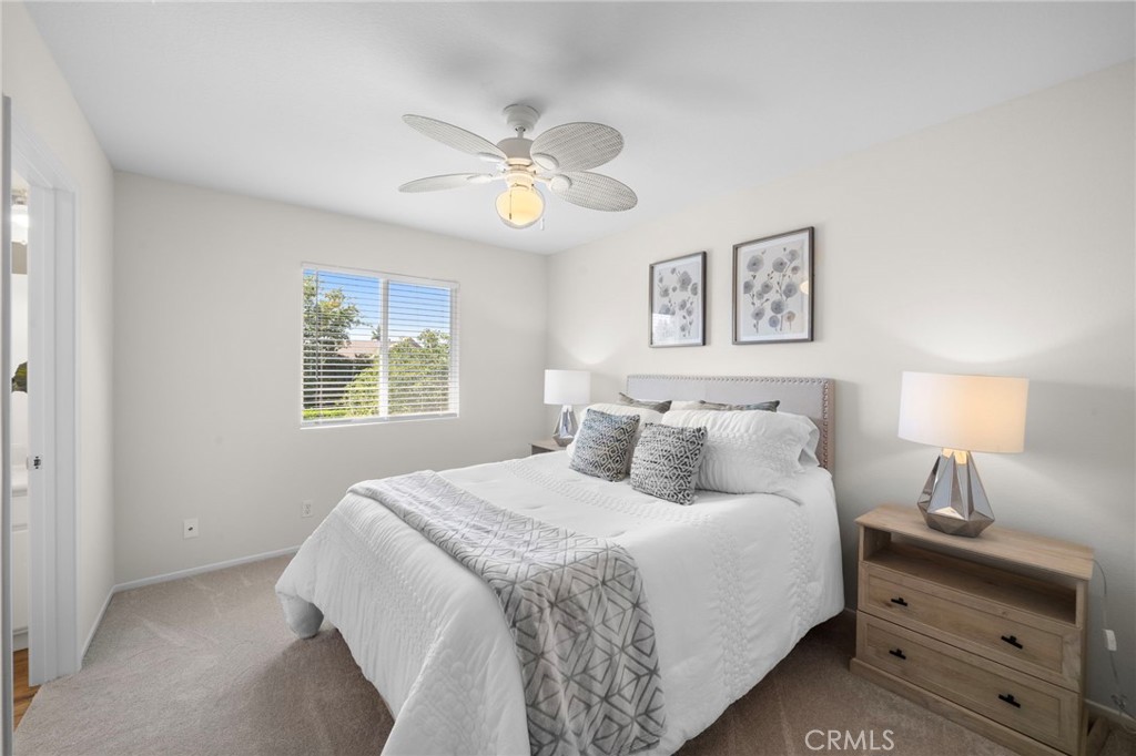 2855 N Santa Fe Place