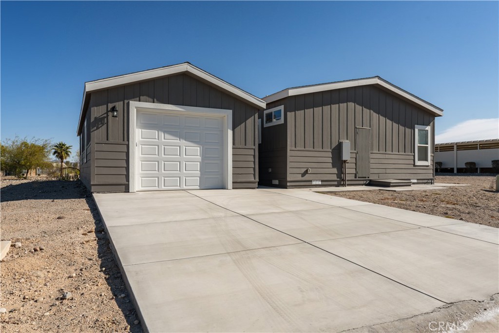 12600 Havasu Lake Road 74