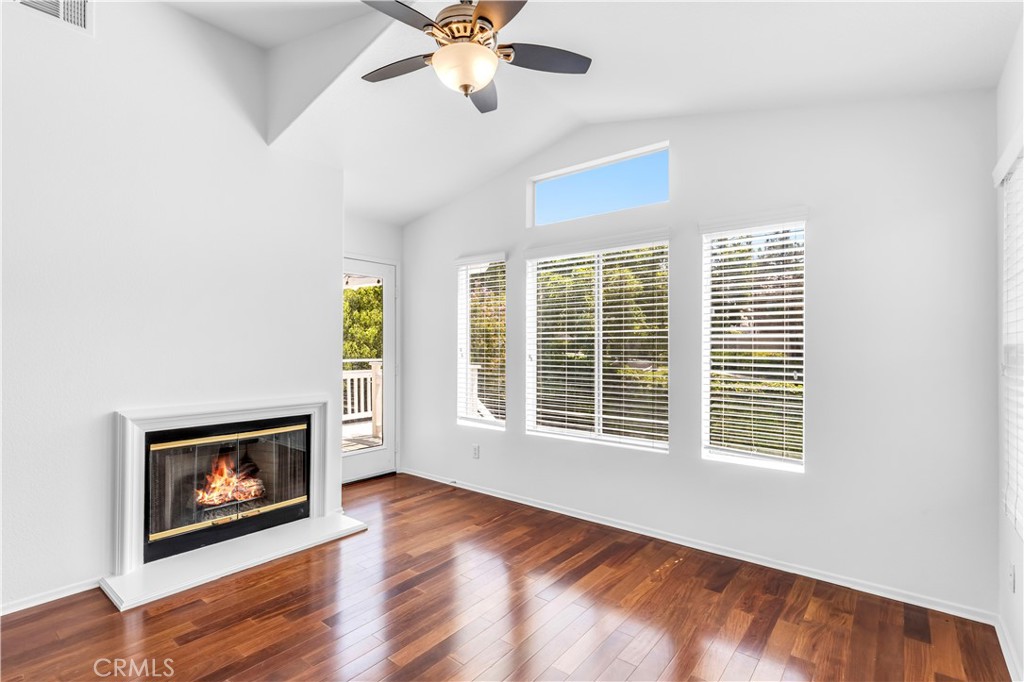 6 Tavella Place