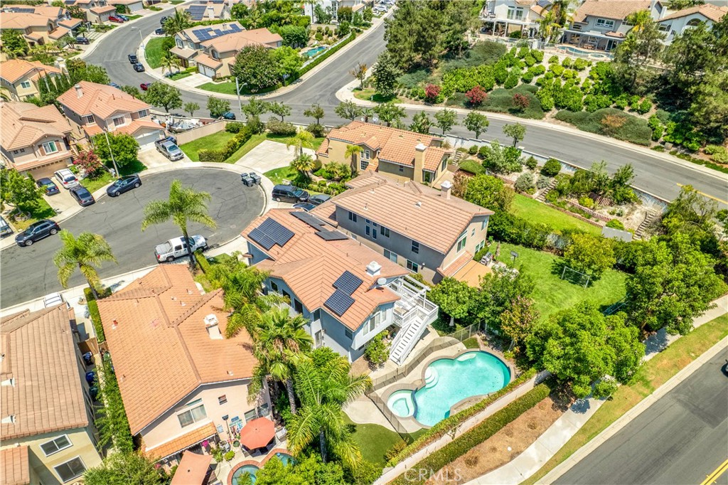 6 Tavella Place
