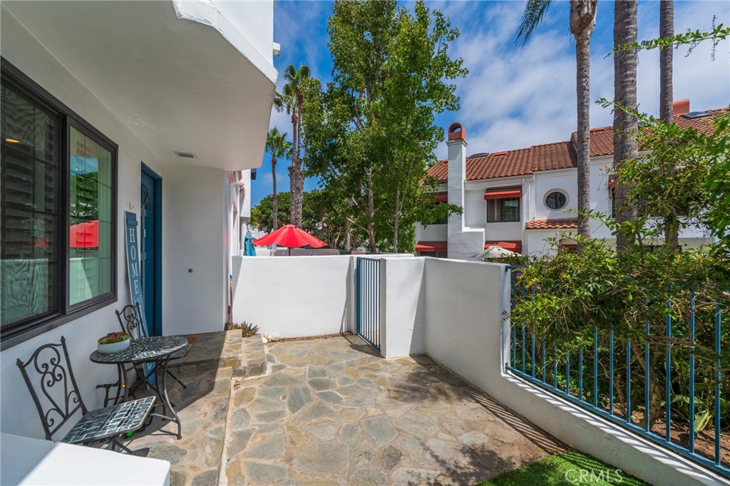 19561 Pompano Ln 104