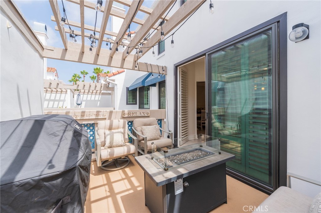 19561 Pompano Ln 104