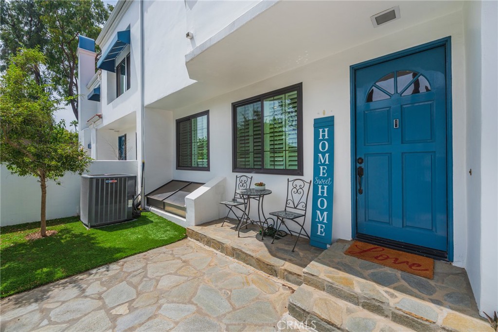 19561 Pompano Ln 104