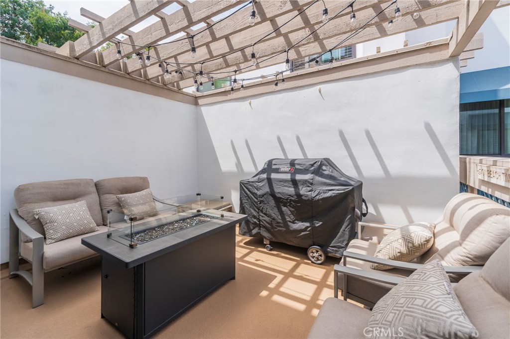 19561 Pompano Ln 104