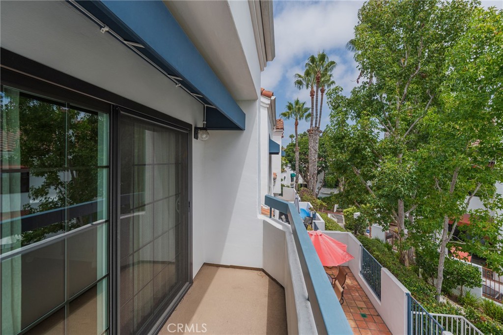 19561 Pompano Ln 104