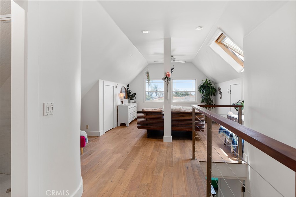 4541 E Broadway