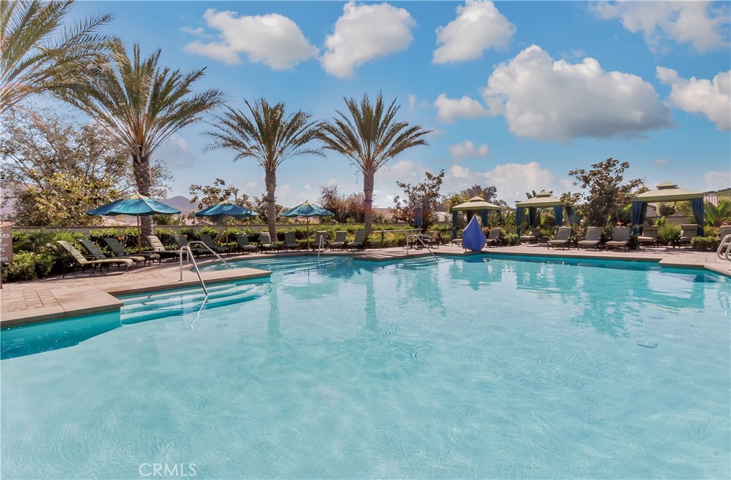 752 Sunrise Road