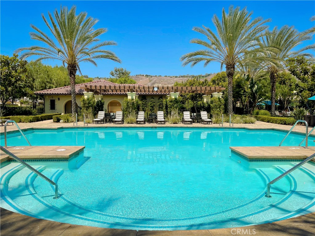 752 Sunrise Road