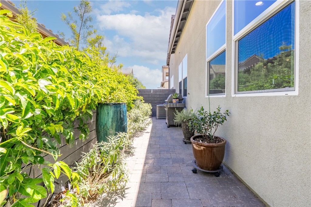 752 Sunrise Road