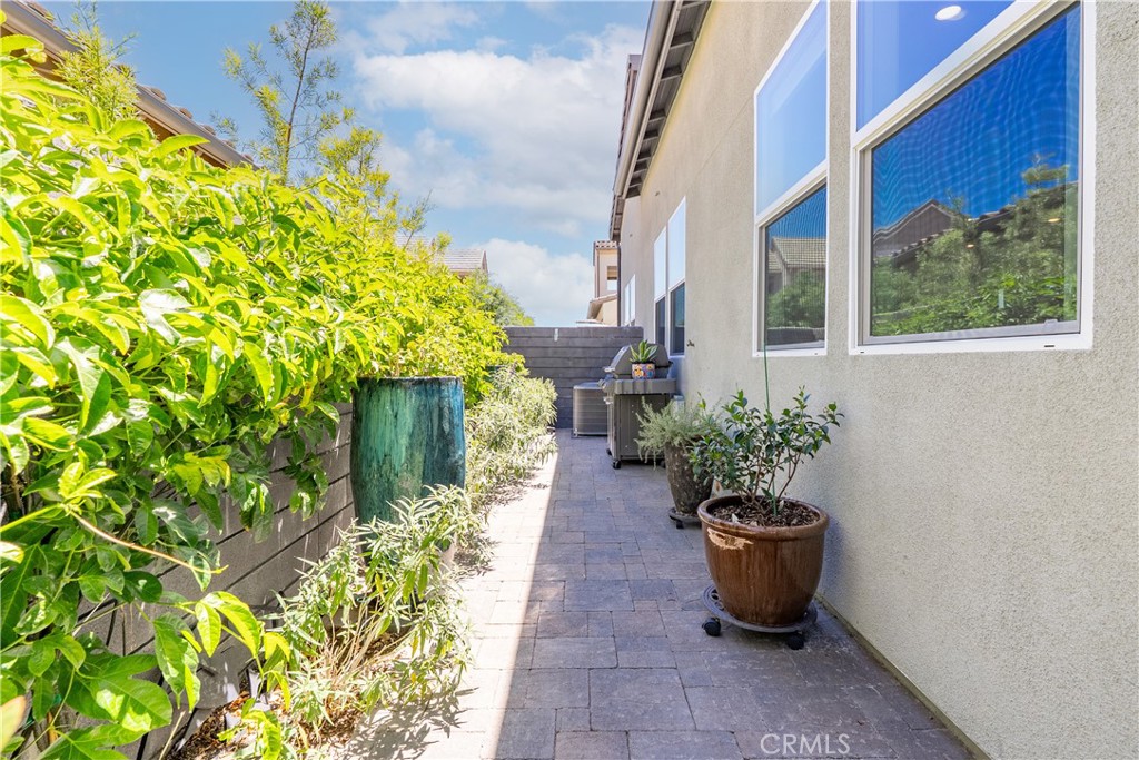 752 Sunrise Road
