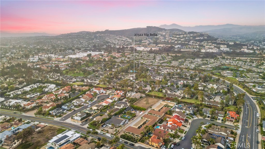 27322 Via Bella